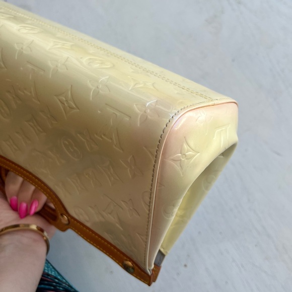 Louis Vuitton Roxbury Drive Perle Monogram Vernis - Picture 6 of 14